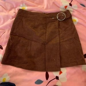 Brown buckle corduroy skirt